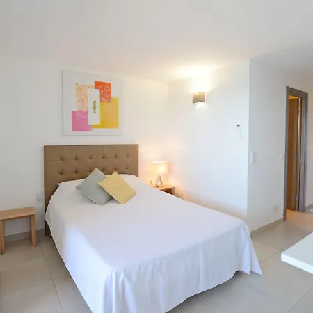 Marina Bianca Santa-Lucia-di-Moriani