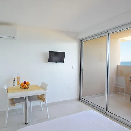 Aparthotel Marina Bianca