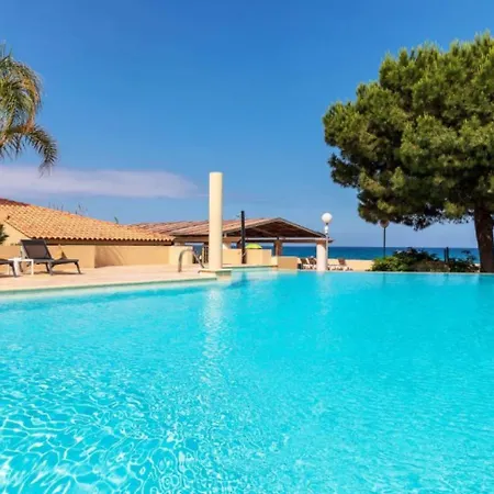 Aparthotel Marina Bianca 3*