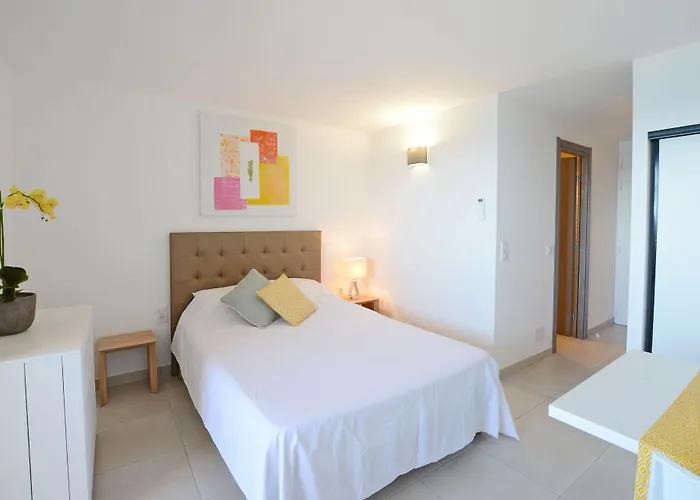 Marina Bianca Santa-Lucia-di-Moriani