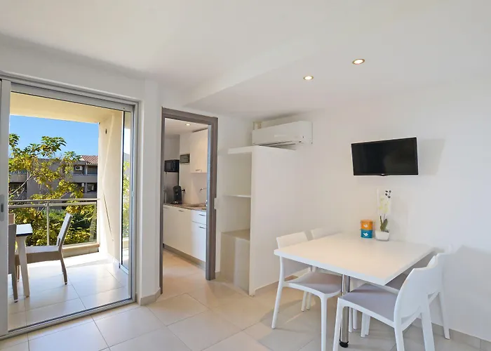 Marina Bianca Aparthotel