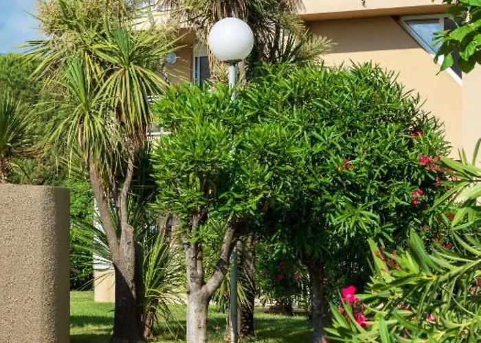 Marina Bianca 3* Santa-Lucia-di-Moriani