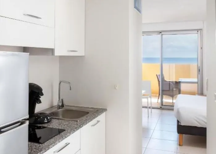 Marina Bianca Aparthotel 3*